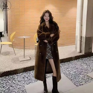 2025�ﶬ�Ӻ��L��ˮ���qƤëһ�w����ëë����Ƥ�ݴ���Ů
