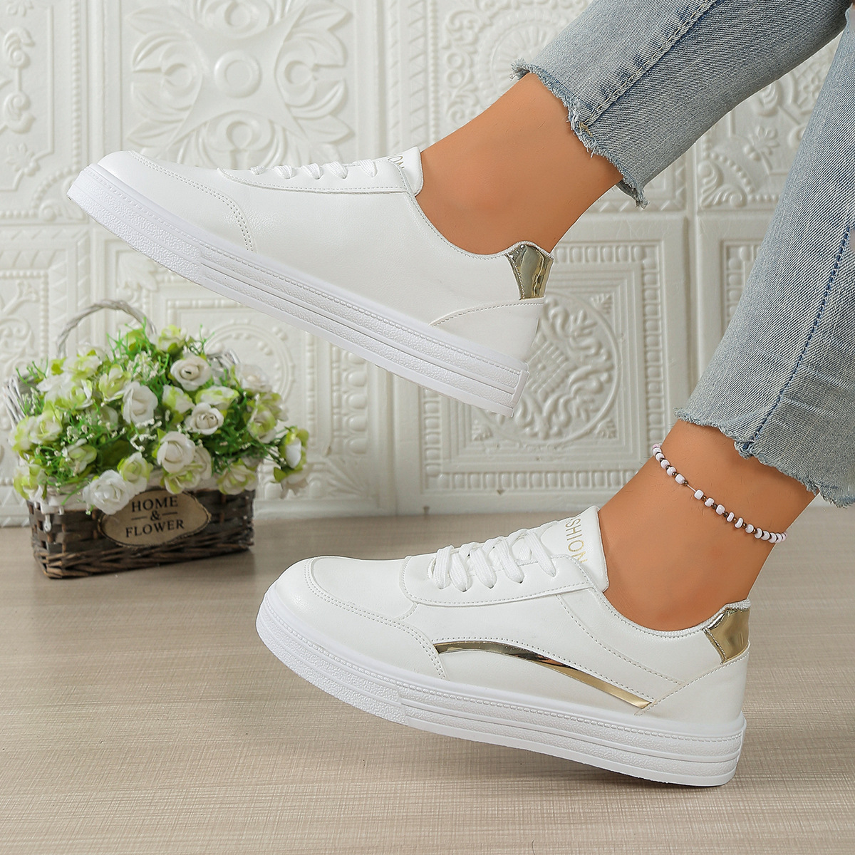 Comercio exterior2026 primavera transfronteriza nuevo europeo y americano zapatos blancos casuales zapatos deportivos casuales zapatos de altura baja zapatos individuales de tamaño grande