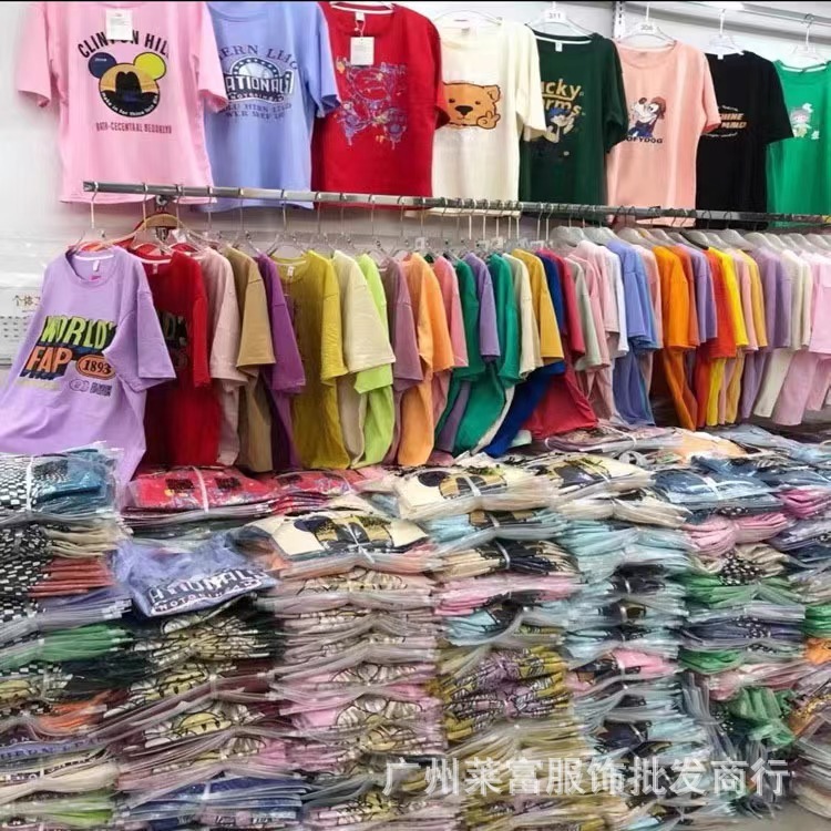 2025夏の露店製品メーカー卸売り女装半袖tシャツ数元服装ランニング量10元モデル|undefined