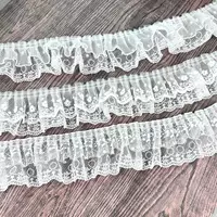 Складчатое двуслойное кружево с вышивкой, ширина 9 см, отрез 92 см, белое