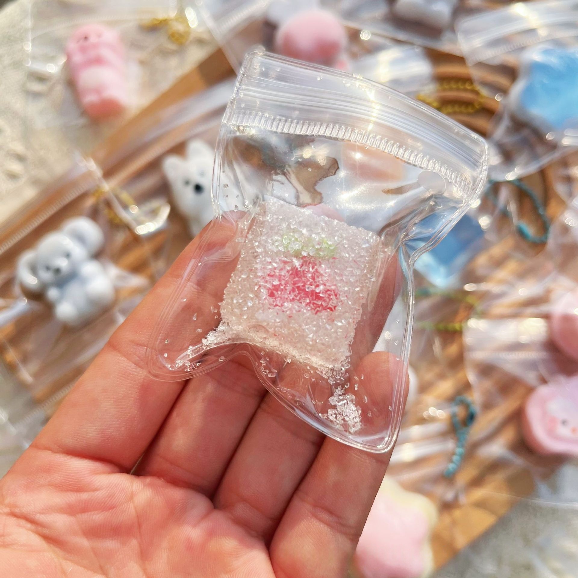 透明表情包小鼻嘎捏捏乐小团子迷你食玩捏捏小礼品挂件解压玩具