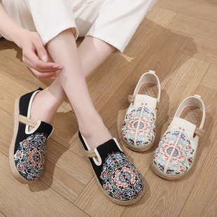 New Retro Ethnic Style Casual Flat Cloth Shoes Women's Old Beijing Cloth Shoes Cotton and Linen Embroidered Shoes for Women
