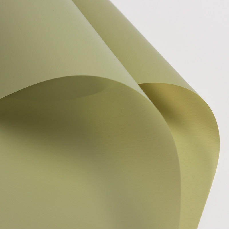 Papel de embalaje de flores de alta calidad al por mayor Papel Ouya impermeable de dos colores al por mayor Fabricante de papel de flores de bolsa de regalo hecho a mano creativo