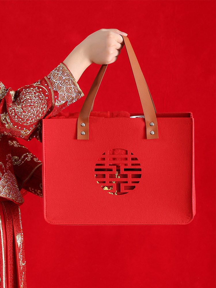 Bolsa de regalo de boda regalo de mano bolsa vacía mano dama de honor bolsa de regalo de boda fieltro rojo tela no tejida