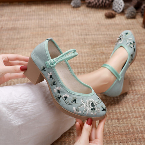 Chinese wind hanfu cotton shoes retro cloth shoes large base cloth shoes wedges restoring ancient ways high-heeled shoes