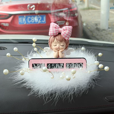 Nömrəli dayanma kartı | Hidden Number Plate, Car - plaid-annie-pink-pearl-feather-pad-license-plate-pink