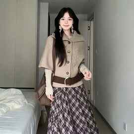 韩系大翻领针织开衫毛衣外套女早秋秋季穿搭中袖短款披肩斗篷上衣