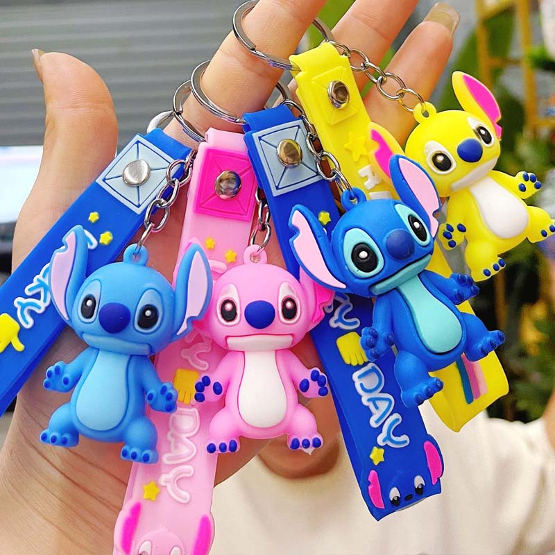 新款网红挂件硅胶史迪仔钥匙扣太空人公仔情侣卡通手机配件小礼物