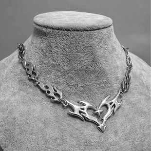 European and American Cross-Border Thorn Flame Peach Heart Hollow Cool Necklace Hip-Hop Flame Chain Subculture Pendant Unisex