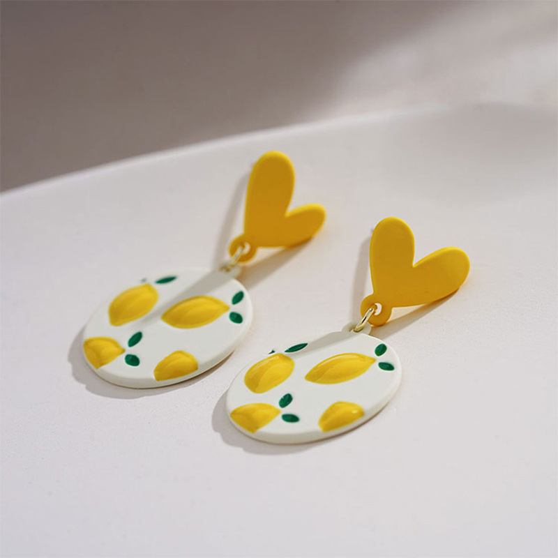 simple heart shape lemon round earringspicture2