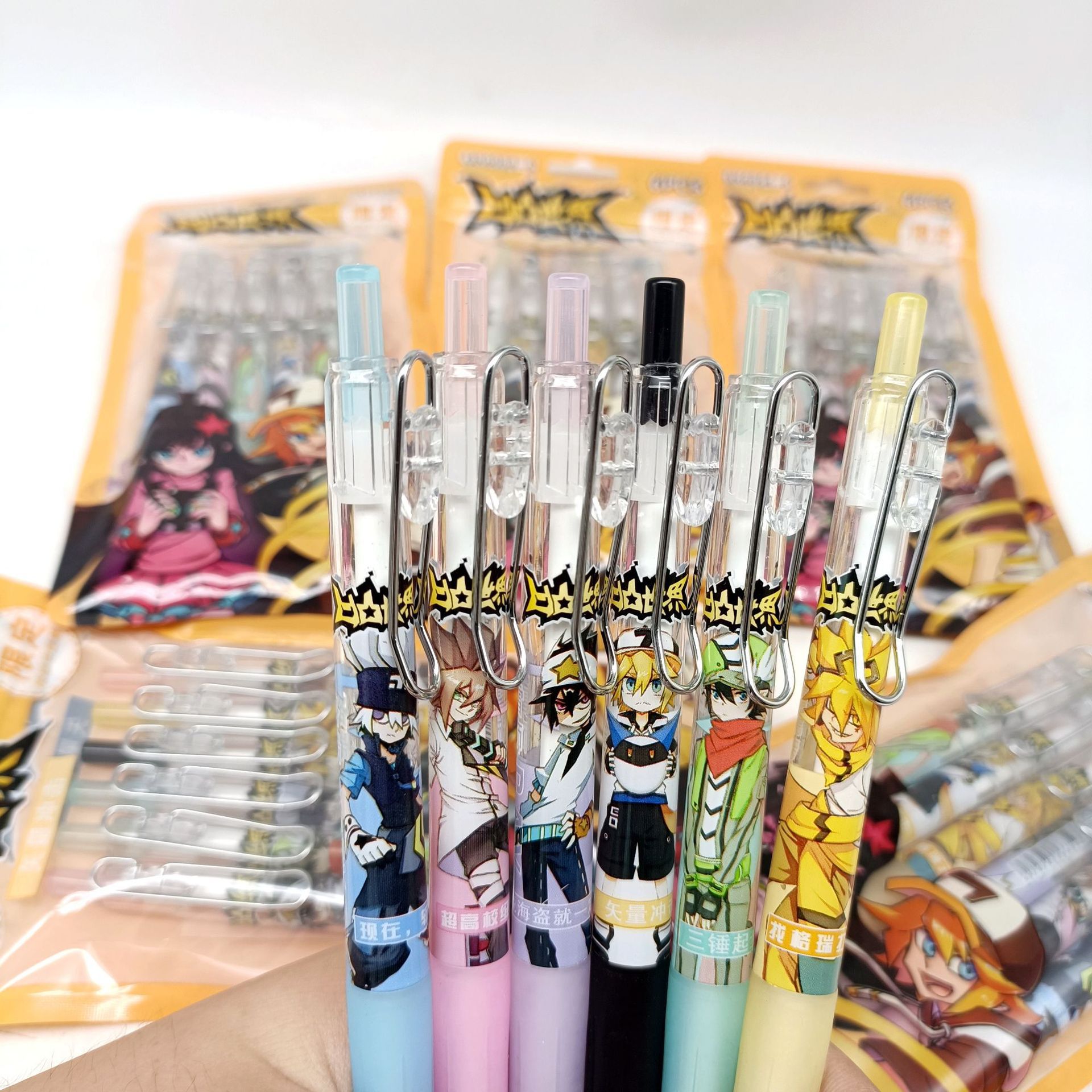 dibujos animados creativos bolsillo