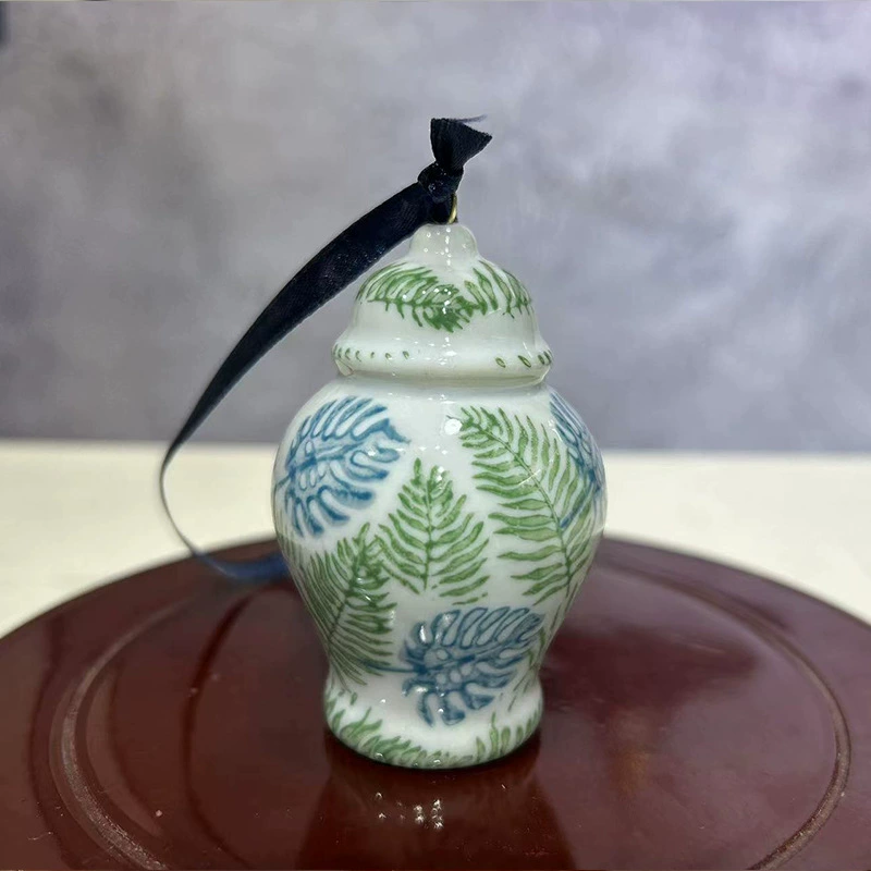 Фарфоровые украшения Jingdezhen рождественская ярмарка украшение ёлки украшение автомобиля голубая и белая фарфор украшения керамическая молодая генеральная банка ветровой колокол