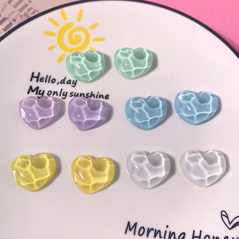 Accesorios de resina transparente esmaltada transfronteriza DIY amor adhesivo crema caja de teléfono móvil accesorios para el cabello abrazaderas de cabello material de botón de zapatos hecho a mano