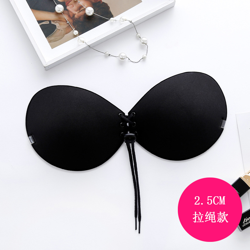 Producción y ventas pequeño pecho engrosado pegatinas en el pecho 5CM de espesor sujetador invisible pecho plano grande de silicona pegatinas en el pecho vestido de novia pegatinas de mama