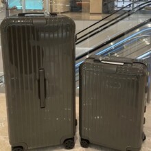 ��ĬEssential���PC�������ǹ�ɫ20��ǙC���U�������ܴa����