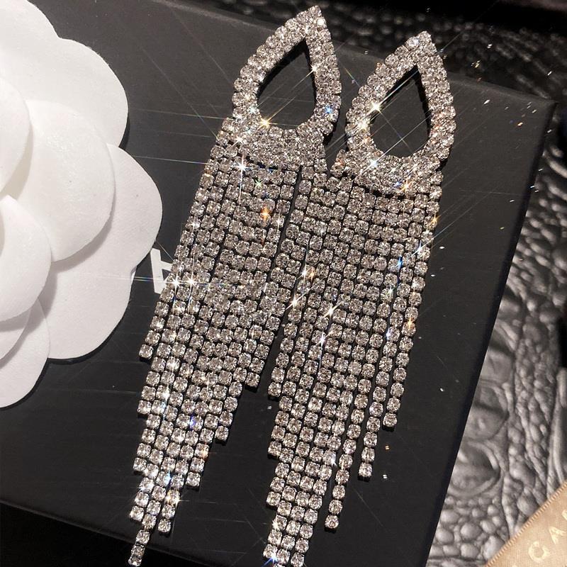 1 Pair Simple Style Flower Metal Tassel Plating Rhinestones Women's Drop Earrings display picture 5