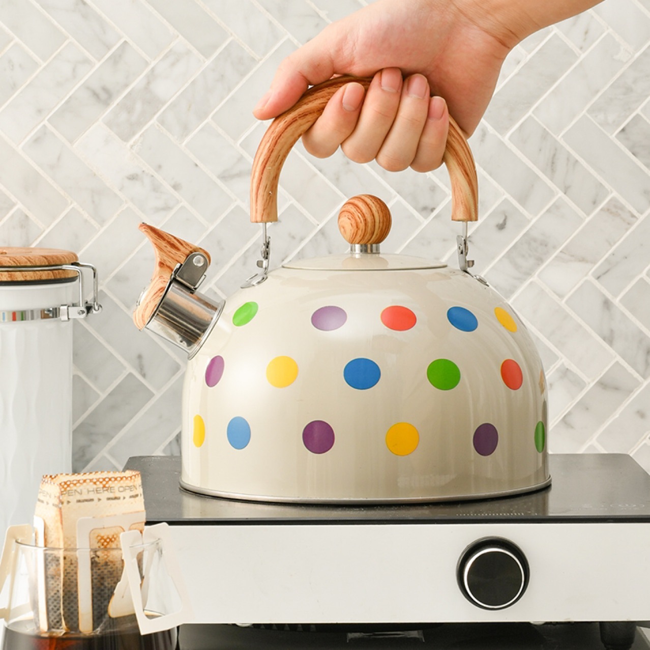 Transfronterizos nuevos hervidores de acero inoxidable punto de onda de color hervidor de agua Amazon nuevos utensilios de cocina silbato hervidor