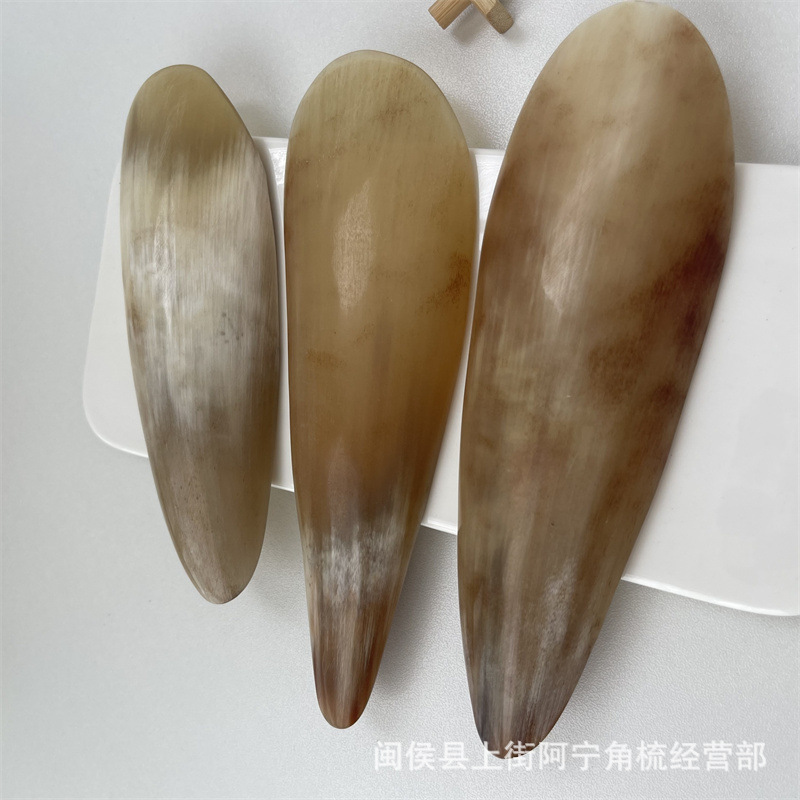 Natural Buffalo Horn Gua Sha Board Half-Edge Scraping Plate for Beauty Massage and Body Care overview