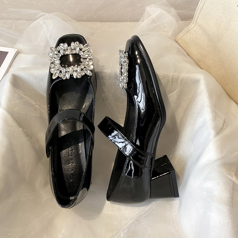 2022 primavera nuevos zapatos de mujer versión coreana de diamantes flash hebilla cuadrada tacón medio con suela gruesa tacón grueso cabeza cuadrada zapatos Mary Jane