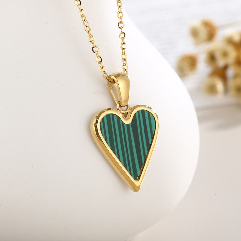 Shell Inlay Material Fashion Heart Shape Titanium Steel Plating Shell Earrings Necklace