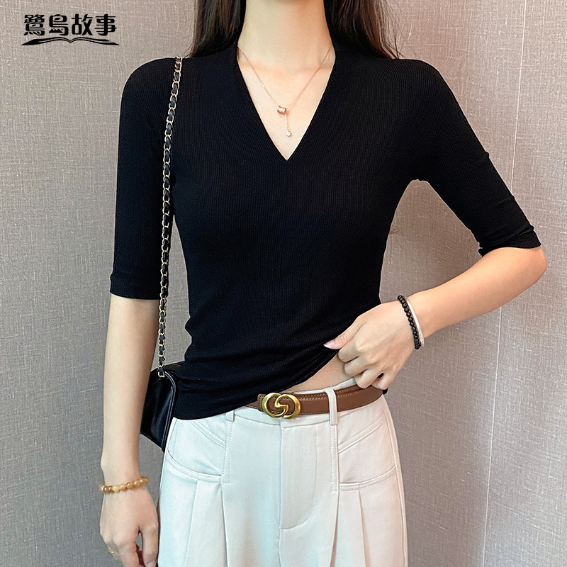 Ludao Story Ribbed Black Deep V-Neck Mid-Sleeve T-Shirt for Women, Spring and Autumn Slim Fit Half-Sleeve Base Shirt Versatile Top Ludao Story Ribbed Black Deep V-Neck Mid-Sleeve T-Shirt for Women, Spring and Autumn Slim Fit Half-Sleeve Base Shirt Versatile Top