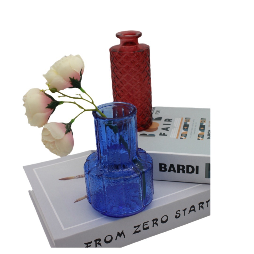 Conjunto de jarrón de vidrio transfronterizo en relieve pequeño transparente hidropónico flores sala de estar mesa comercio exterior decoración de vidrio adorno