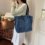 大容量小众新款复古托特包