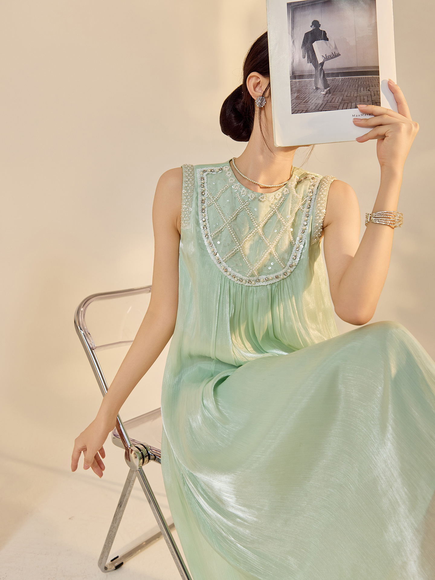 Đầm dài phong cách Trung Hoa mới cổ tròn tay vest dáng suông N8028 — màu xanh lục lam