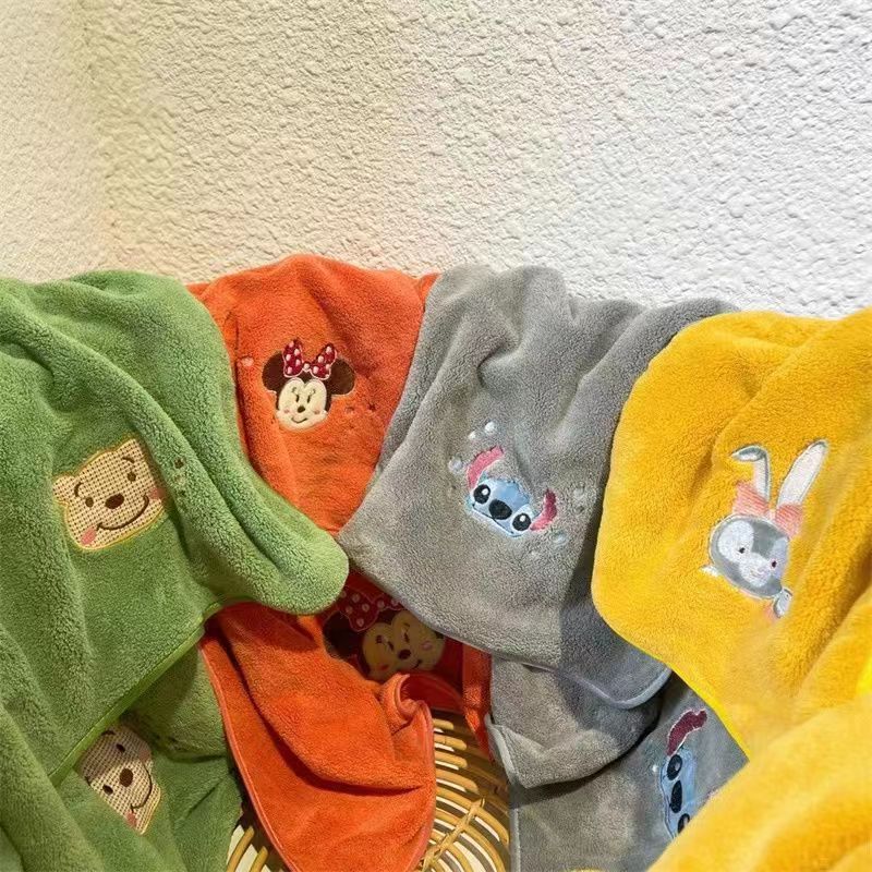 New Internet Celebrity Ins Style Stitch Winnie the Pooh Large Bath Towel Two-Piece Set Coral Velvet Cartoon Absorbs Water and Does Not Shed Lint