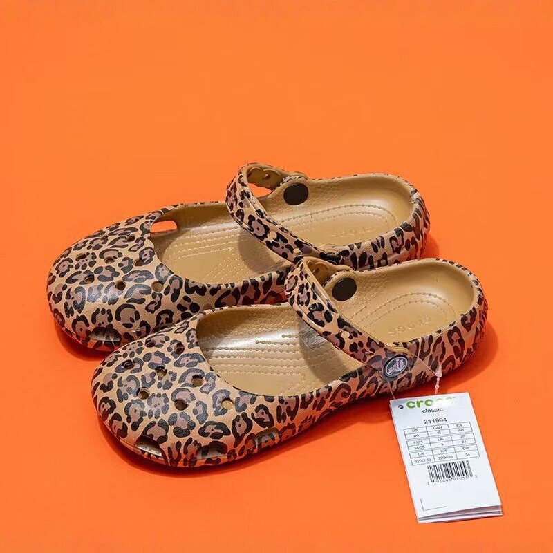 Cross Ballet Clogs for Women, New Summer Style, Non-Slip, Breathable, Lightweight Nurse Sandals