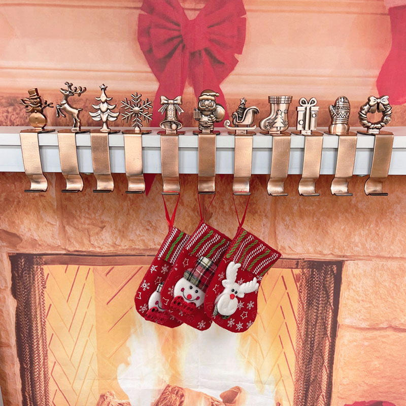 2025 Amazon Hot Selling Christmas Decoration Hooks Christmas Hooks Stocking Hanging Square Hooks Festival