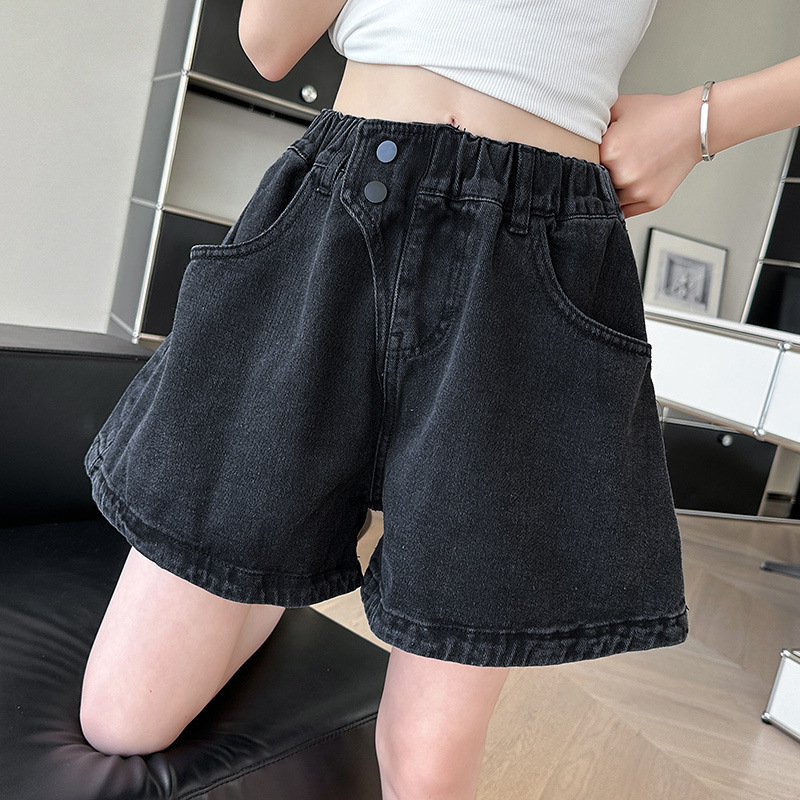 Nuevos pantalones cortos de vaqueros negros para niñas, pantalones de verano delgados y versátiles, pantalones calientes de verano para niños de mediana edad.