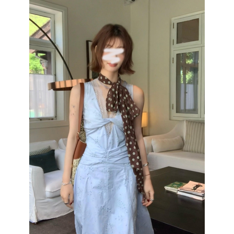 フレンチレースノースリーブドレス女性の夏の新しいスタイル海辺の休暇香港スタイルレトロニッチデザインAラインスカート|undefined