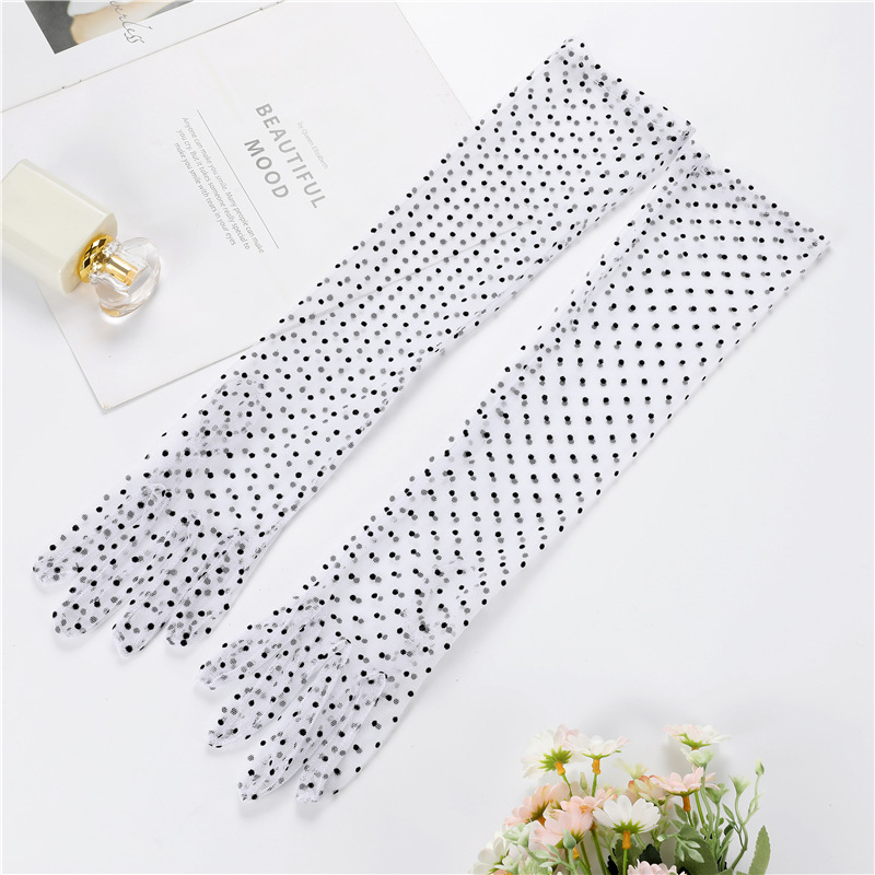Long white net black spot