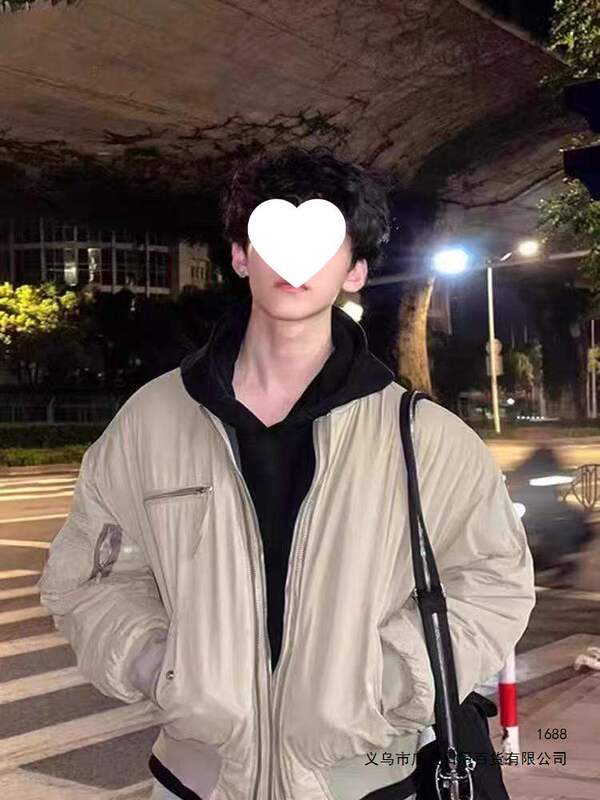 American retro solid-color bomber jacket, new spring/autumn style, niche design, short-length work jacket for men American retro solid-color bomber jacket, new spring/autumn style, niche design, short-length work jacket for men