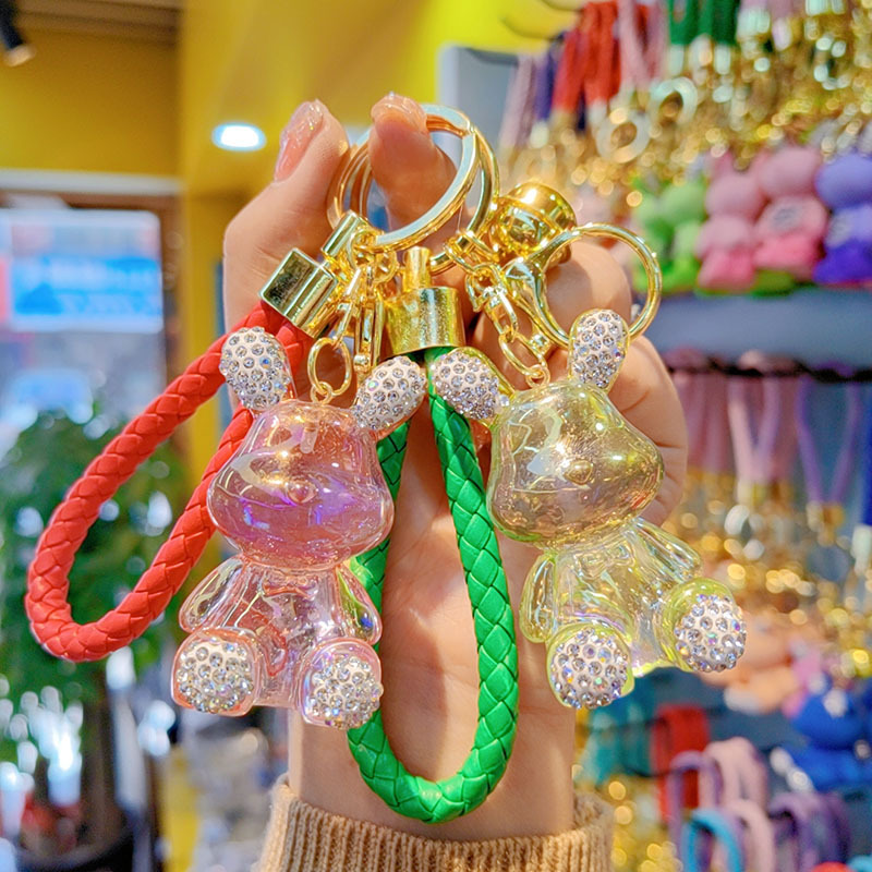 Diamante cristal conejo de dibujos animados resina llavero colgante encantador llavero de automóvil creativo bolsos accesorios de mujer regalos