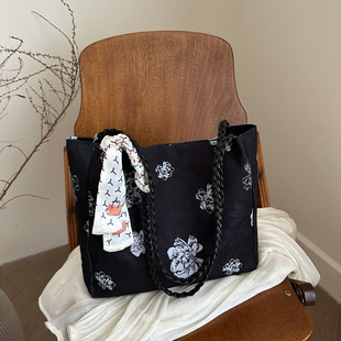 Handheld shoulder bag, summer one-shoulder bag, underarm bag, flowered