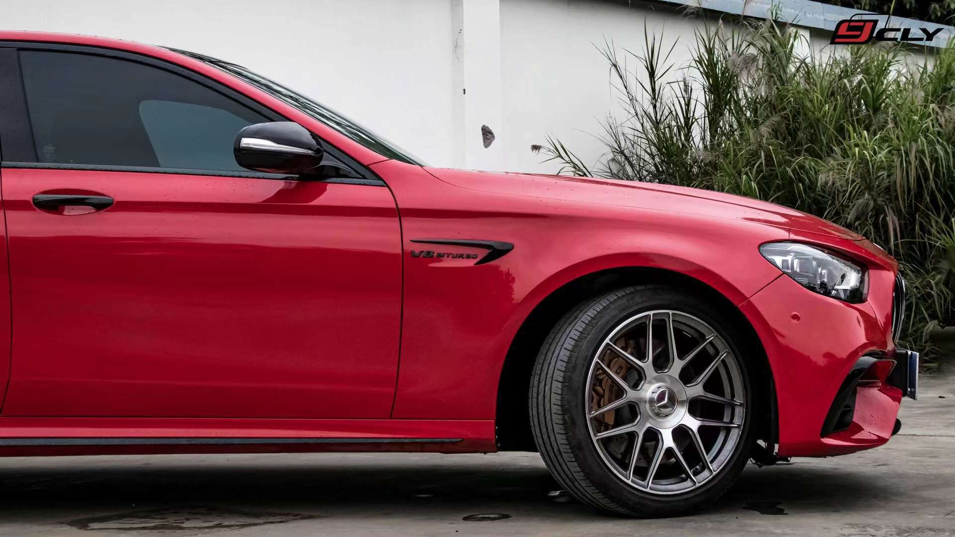 Applicable to 16-20 Mercedes-Benz E-Class W213 Old Change New 21-23 E63S AMG Wide Body Encirclement Kit