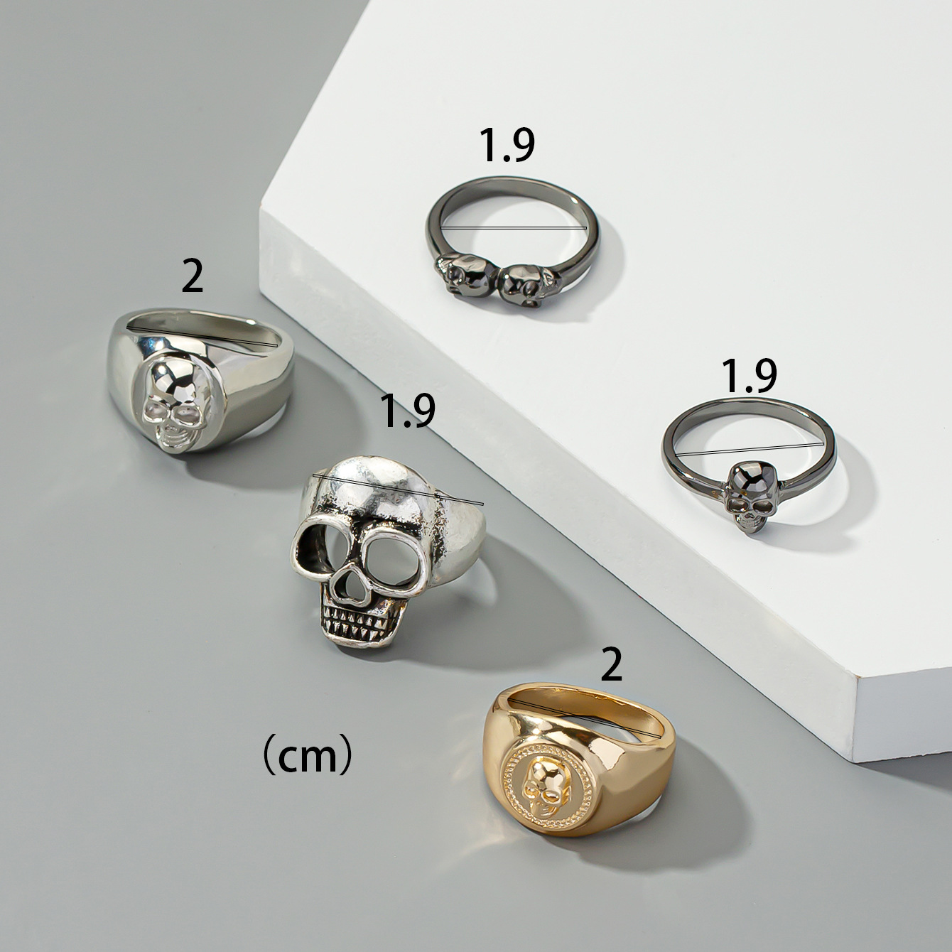 Ornament Alloy 5 Skull Men's Ring Set Europe And America Cross Border Fashion Temperament Ring display picture 4