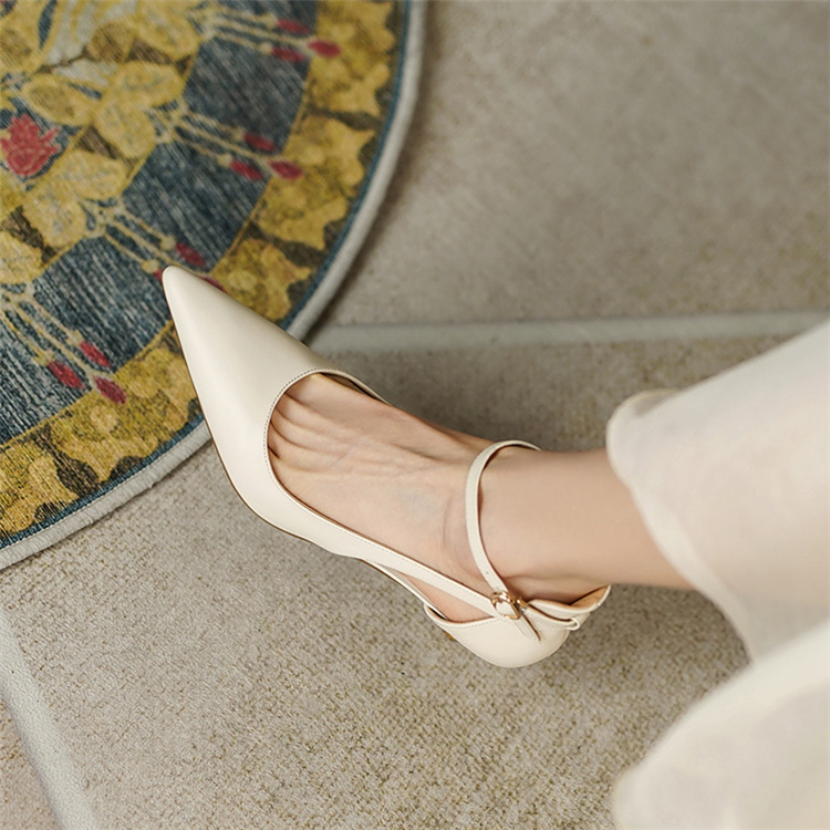 Women's Stiletto Heel Pumps With Pointed Toe And Strap Detail_voghion.com