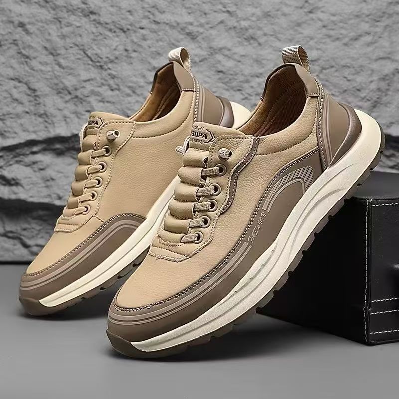 Nuevos zapatos de primavera y verano para hombres, sin cordones de cuero, zapatos casuales de todo fósforo, tendencia de moda, zapatillas ligeras de suela suave y antideslizantes