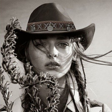 �W��Ӣ���L�¿�ë�ضYñ����ţ�����ؾ��ضYñ�ٔ�������Ů��ʿñ