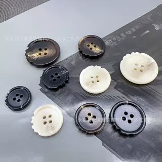 高档树脂圆形缺口齿边纽扣大衣风衣外套扣子西装羊绒四眼复古钮扣