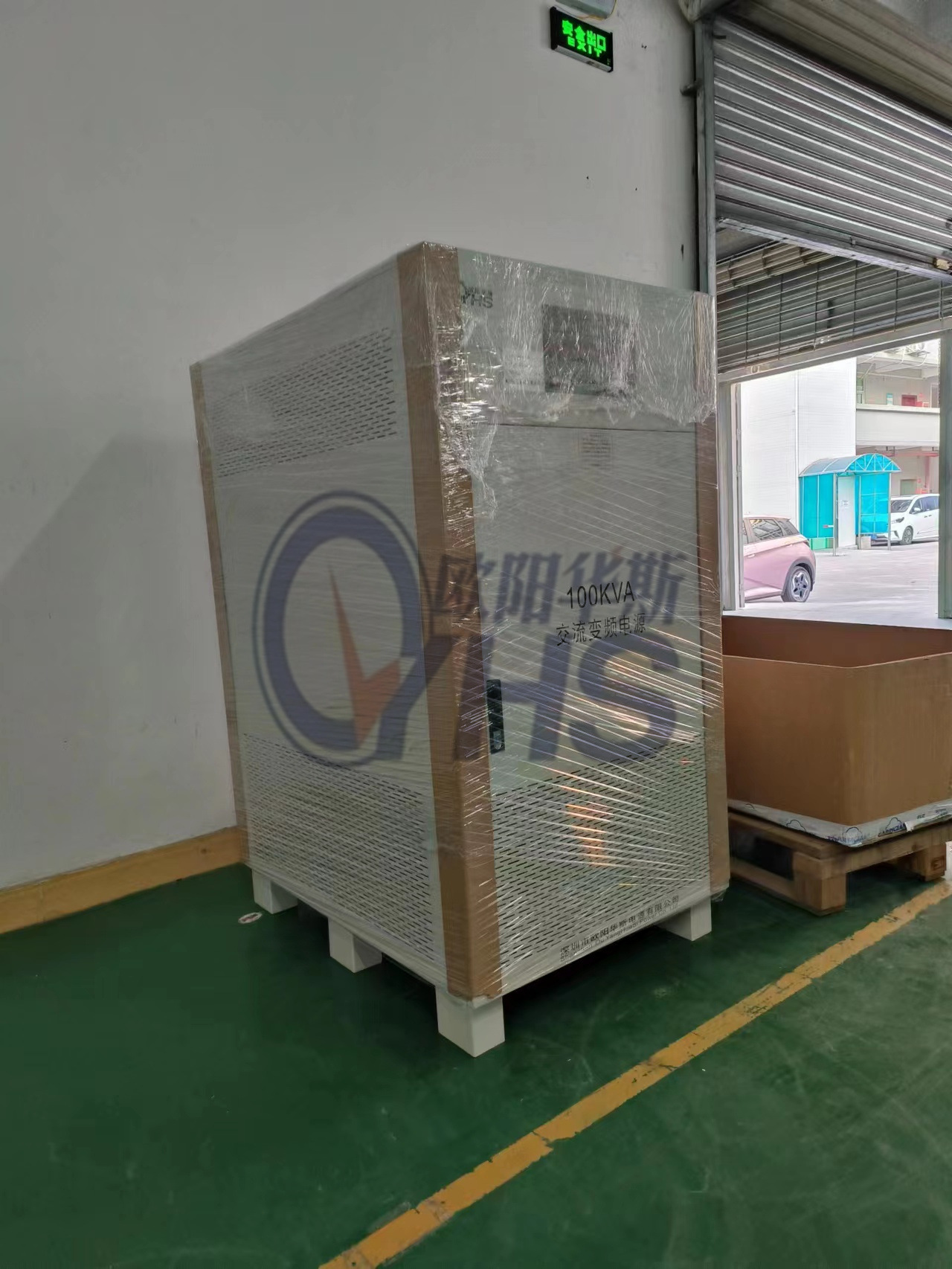 ŷ����˹����100KVA��Ƶ��Դ���������ǣ���������220V 60HZ