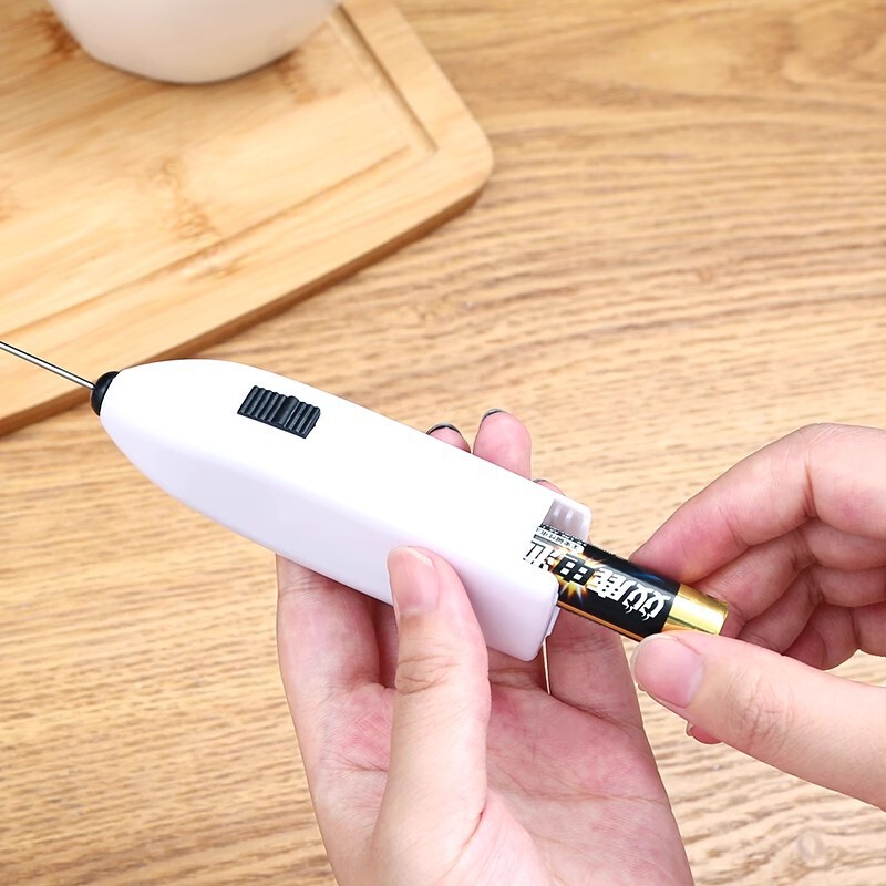 カラフルな電動ミキサー電動卵ビーター自動卵ビーター小型ミキサークリーム卵白ホイッパー吸引|undefined