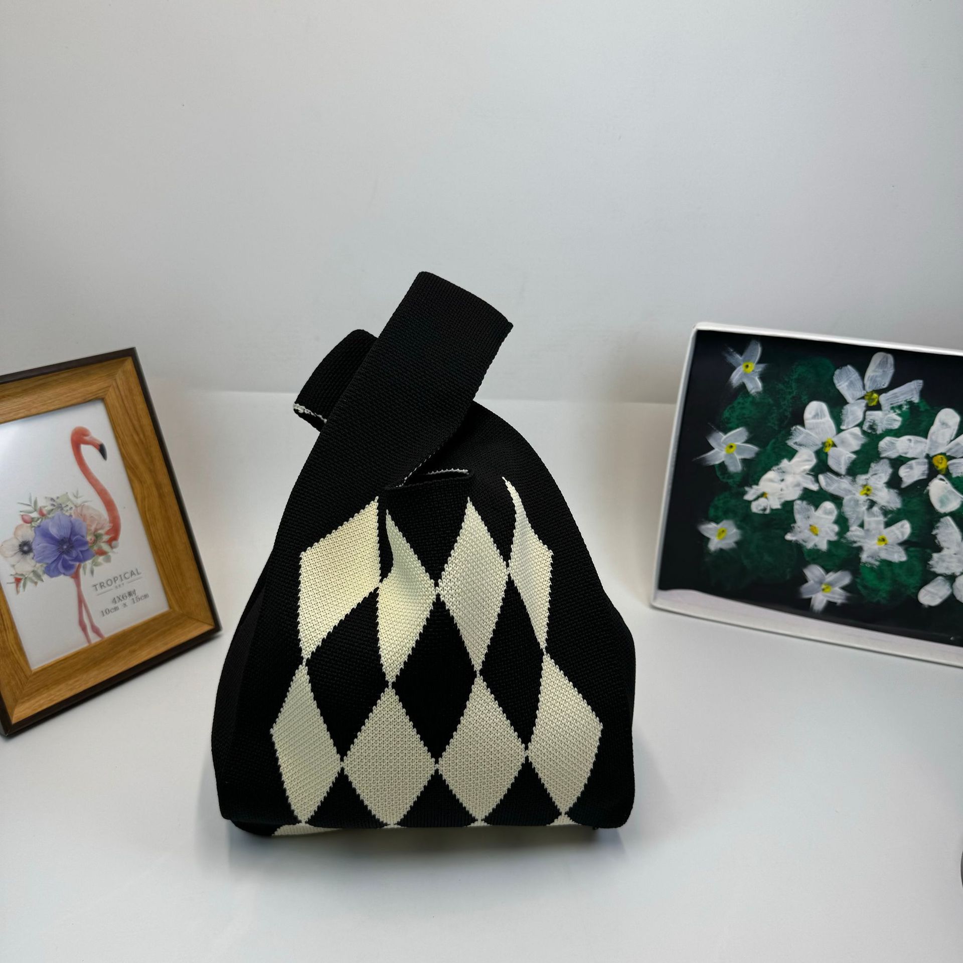 INS bolso de celebridad de Internet bolso de cubo de lana de punto para mujer bolso de mano casual bolso de mano de estilo japonés y coreano bolsa de Almuerzo