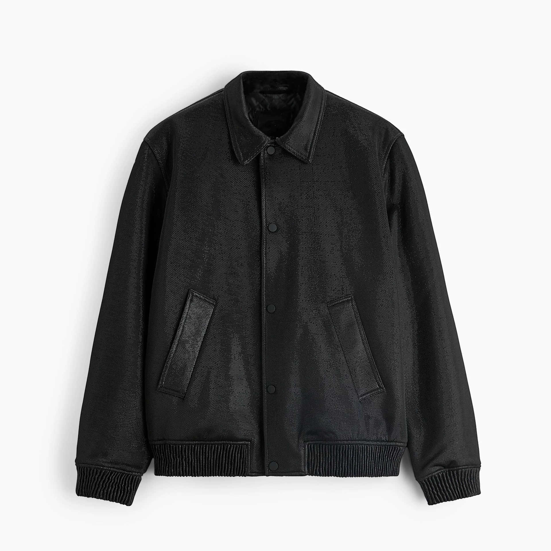 Притязанная куртка ( quilted jacket) - по смыслу стеганая куртка