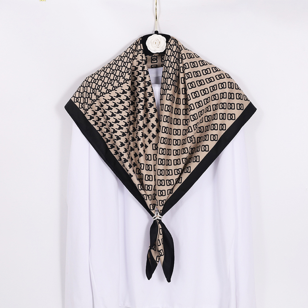 新款千鸟格双D印花丝巾女 马来休闲头巾90*90cm斜纹绸缎方巾纱巾|ru