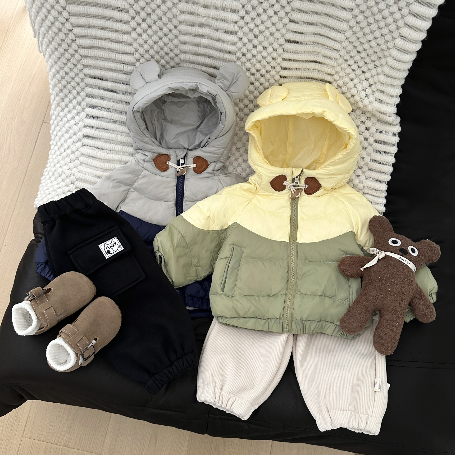 Chaqueta coreana para bebés de invierno para hombres y mujeres, ropa caliente para niños, chaqueta blanca, chaqueta delgada