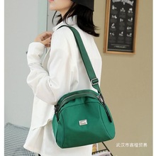 加大贝壳包2025新款女式斜挎包轻便百搭单肩包休闲旅游牛津布包